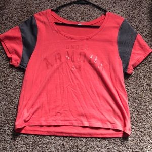 Short sleeve longer crop top.